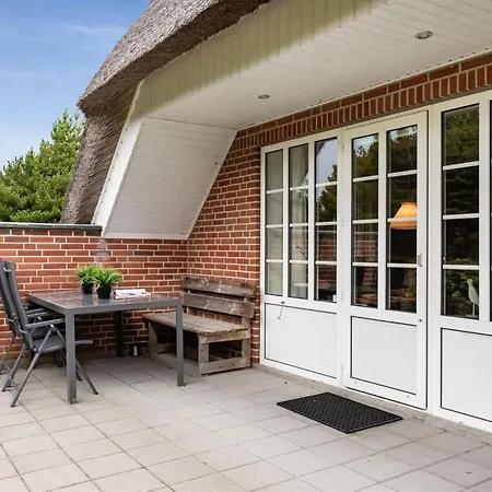 Hakun - 4km From The Sea By Interhome *