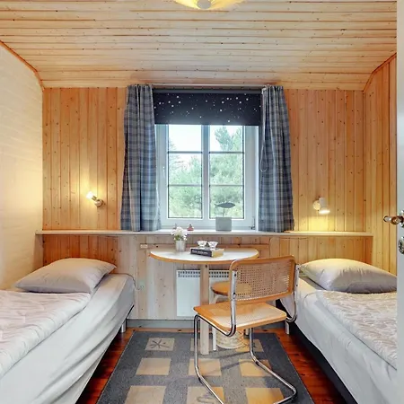 Hakun - 4km From The Sea By Interhome Feriehus